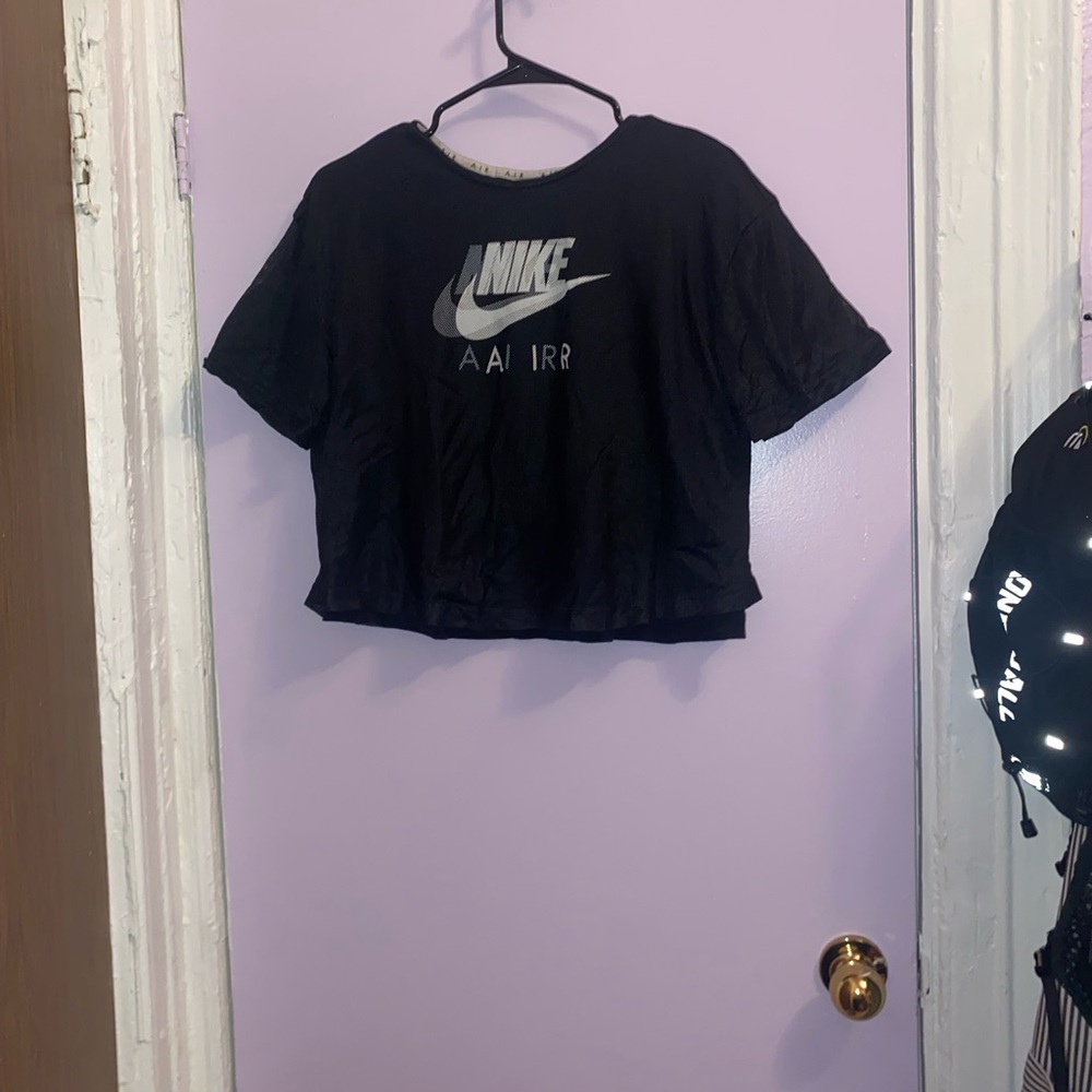 Nike Black and Silver Graphic Tee